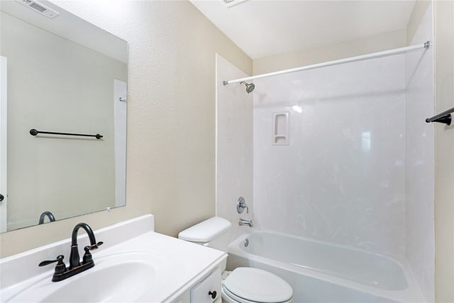 1801 Victoria Circle, Mckinney, TX 75072