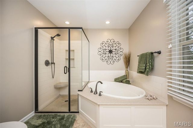 734 Chancellor Heights Drive, Manchester, MO 63011