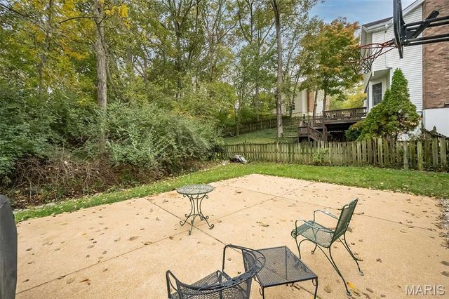 734 Chancellor Heights Drive, Manchester, MO 63011