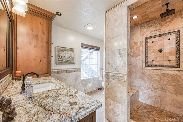 41961 Long Hollow Dr, Coarsegold, CA 93614