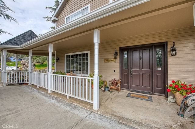 41961 Long Hollow Dr, Coarsegold, CA 93614