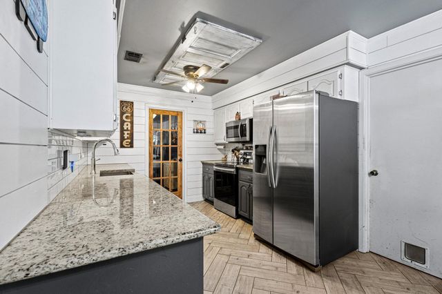 498 McCraw Lane, Denison, TX 75021