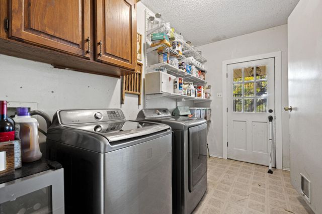 498 McCraw Lane, Denison, TX 75021