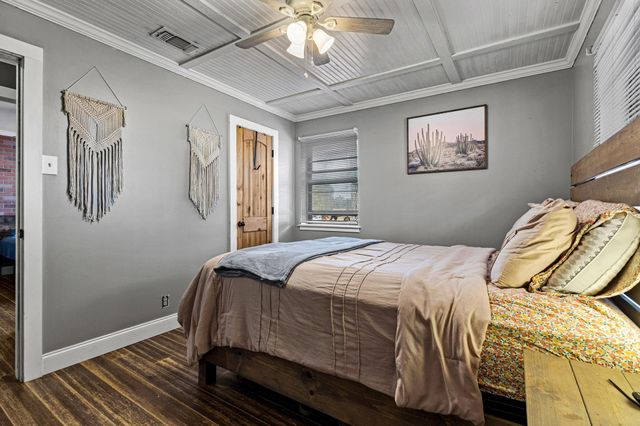 498 McCraw Lane, Denison, TX 75021