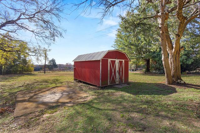 498 McCraw Lane, Denison, TX 75021