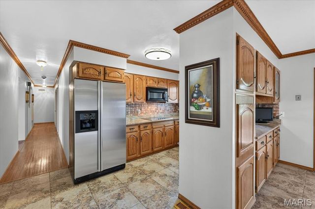 468 Falaise Drive, Creve Coeur, MO 63141