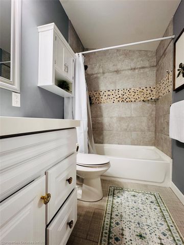 1066 Virginia Avenue, Marysville, MI 48040