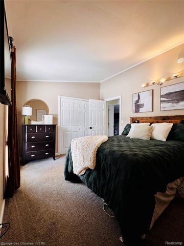 1066 Virginia Avenue, Marysville, MI 48040