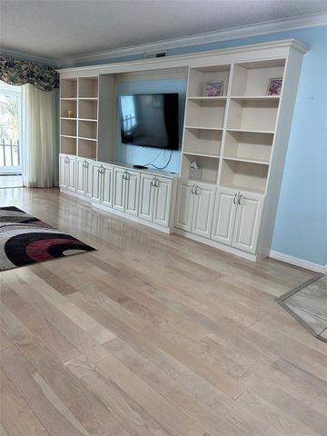 868 BAYWAY BOULEVARD 304, Clearwater Beach, FL 33767