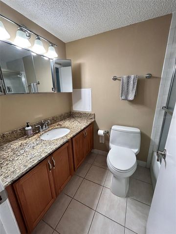 868 BAYWAY BOULEVARD 304, Clearwater Beach, FL 33767