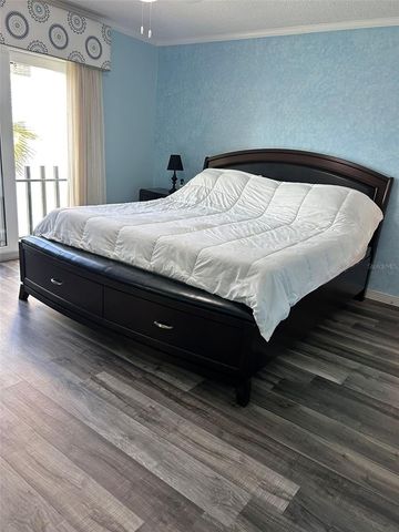 868 BAYWAY BOULEVARD 304, Clearwater Beach, FL 33767