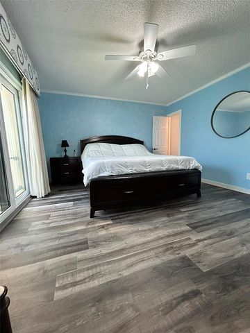 868 BAYWAY BOULEVARD 304, Clearwater Beach, FL 33767