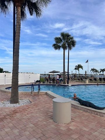 868 BAYWAY BOULEVARD 304, Clearwater Beach, FL 33767