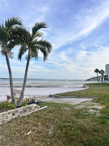 868 BAYWAY BOULEVARD 304, Clearwater Beach, FL 33767