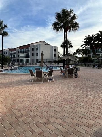 868 BAYWAY BOULEVARD 304, Clearwater Beach, FL 33767