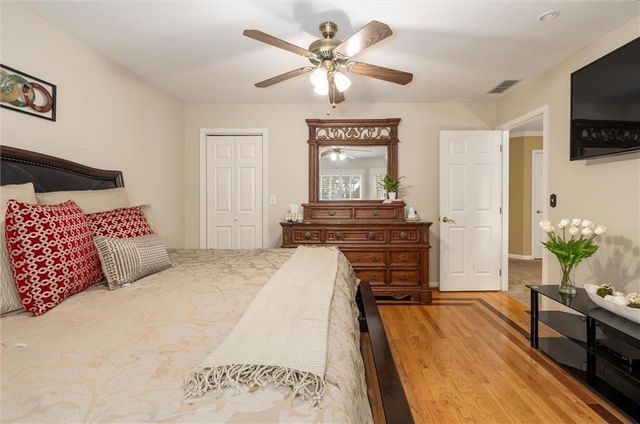 1918 De Winton Place, Lawrenceville, GA 30043