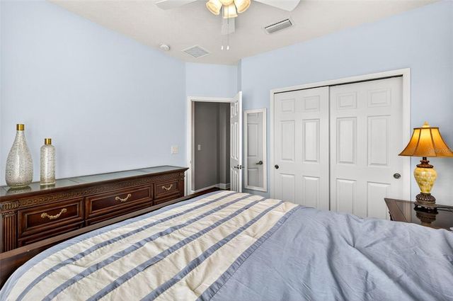 11303 LAZY HICKORY LANE, Tampa, FL 33635
