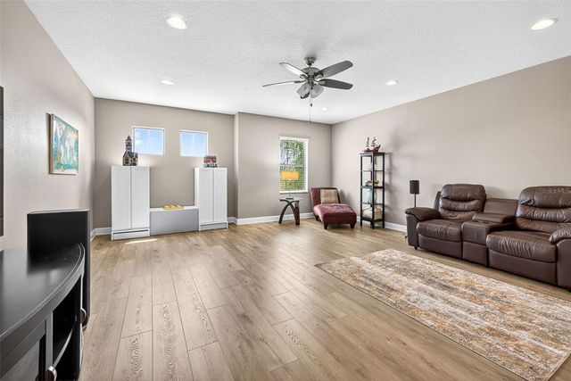 11303 LAZY HICKORY LANE, Tampa, FL 33635