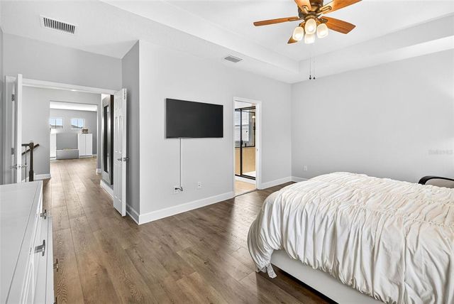 11303 LAZY HICKORY LANE, Tampa, FL 33635