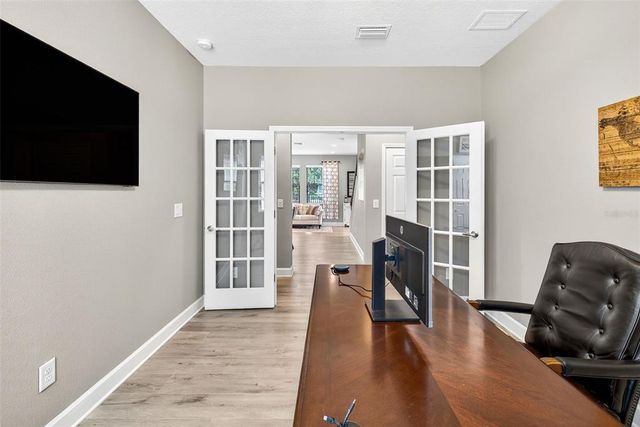 11303 LAZY HICKORY LANE, Tampa, FL 33635