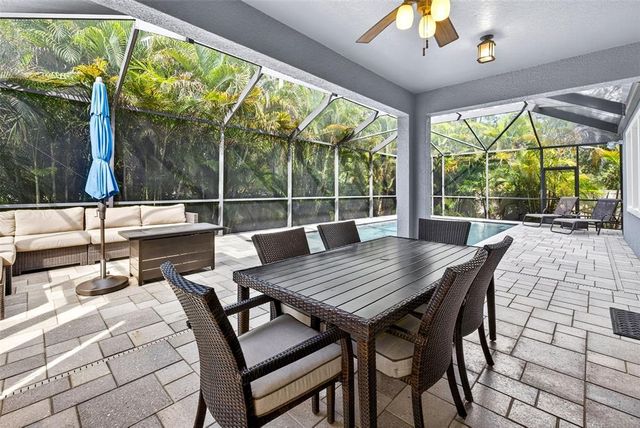11303 LAZY HICKORY LANE, Tampa, FL 33635