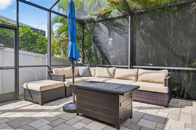 11303 LAZY HICKORY LANE, Tampa, FL 33635