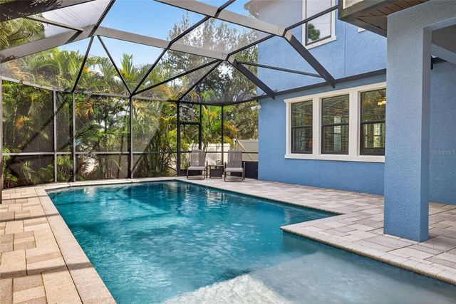 11303 LAZY HICKORY LANE, Tampa, FL 33635