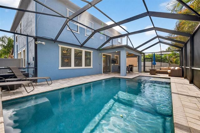 11303 LAZY HICKORY LANE, Tampa, FL 33635