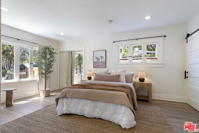 2423 Ridgeview Avenue, Los Angeles, CA 90041