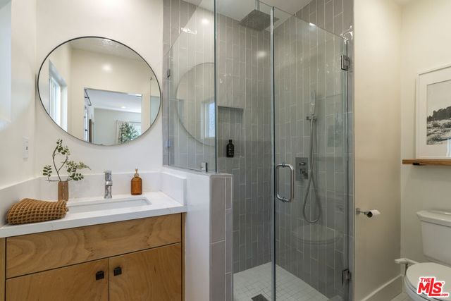 2423 Ridgeview Avenue, Los Angeles, CA 90041