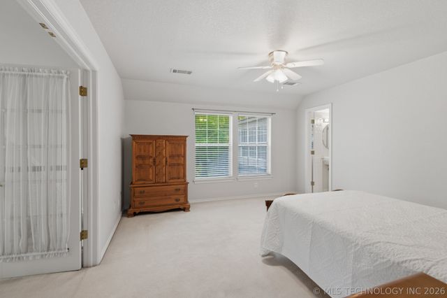 5008 E 117th Street, Tulsa, OK 74137