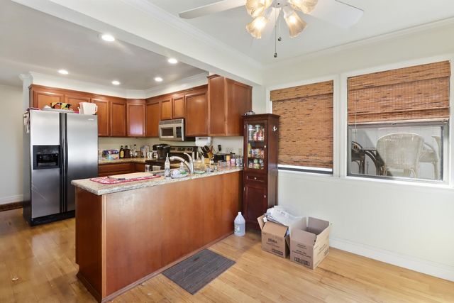 1635 Country Club Dr, Placerville, CA 95667