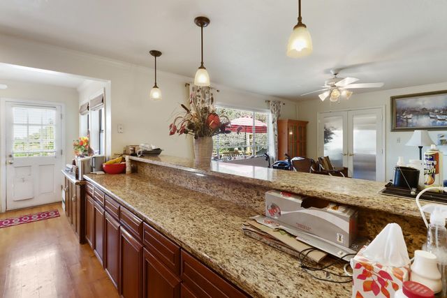 1635 Country Club Dr, Placerville, CA 95667