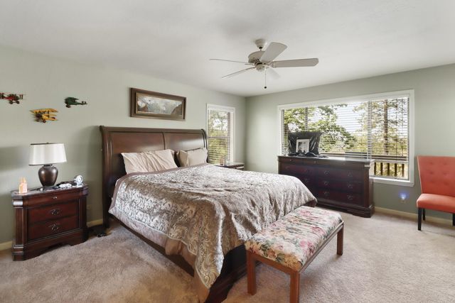 1635 Country Club Dr, Placerville, CA 95667