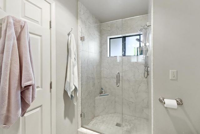 1635 Country Club Dr, Placerville, CA 95667