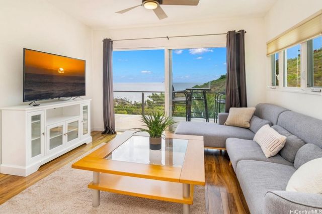 5436 Poola Street, Honolulu, HI 96821