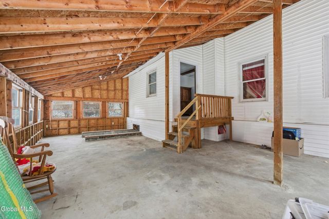 31 Carey Avenue, Hoosick Falls, NY 12090