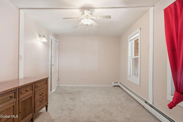 31 Carey Avenue, Hoosick Falls, NY 12090