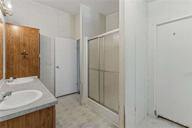 1668 E Majestic Drive, Sulphur, LA 70663