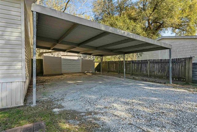 1668 E Majestic Drive, Sulphur, LA 70663