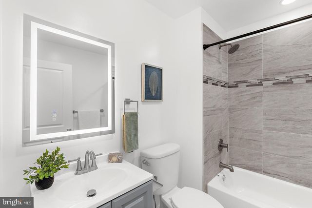 1747 N MILTON AVE, Baltimore, MD 21213