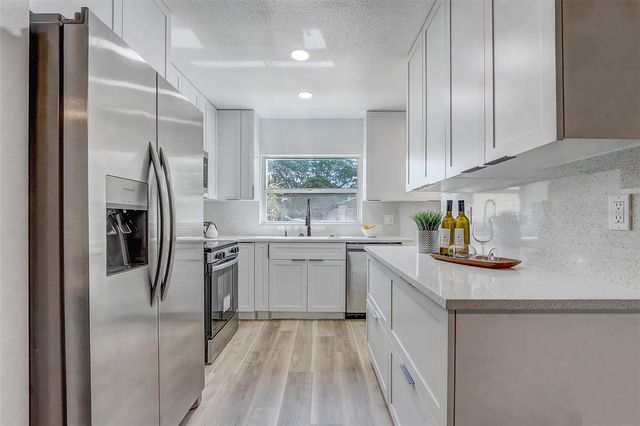 3016 STONECASTLE ROAD, Orlando, FL 32822