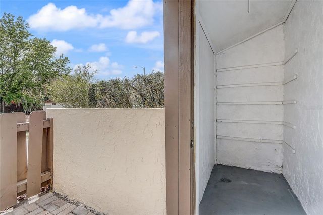 3016 STONECASTLE ROAD, Orlando, FL 32822