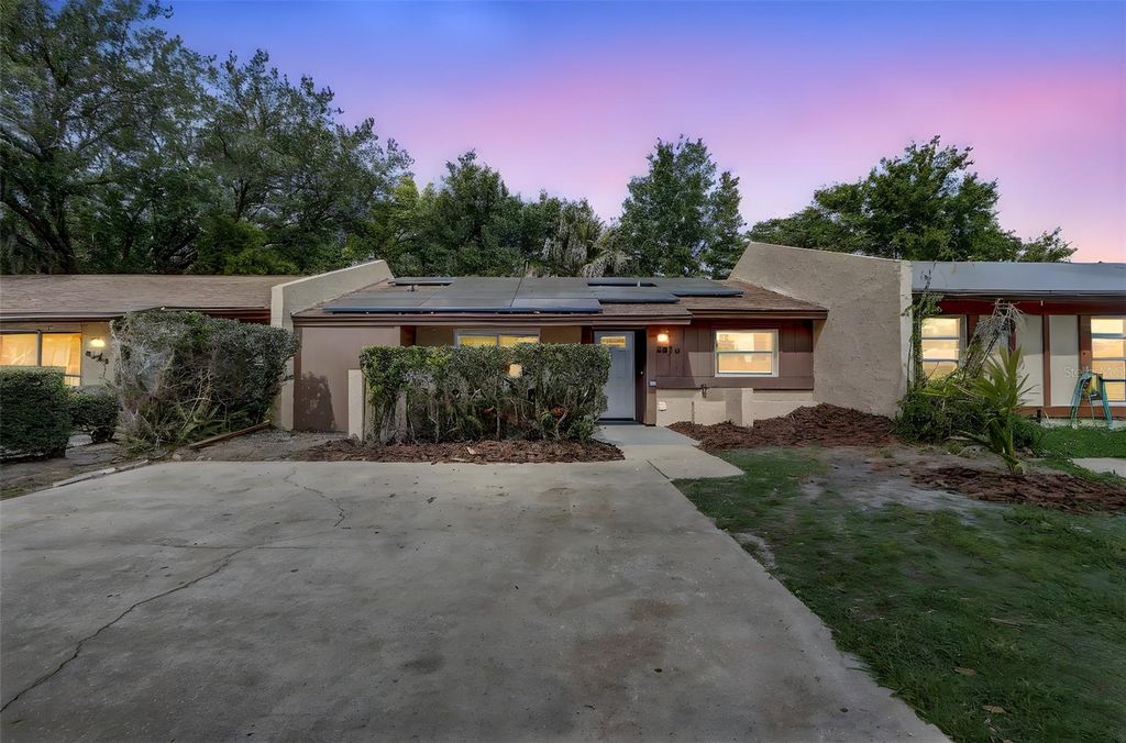 3016 STONECASTLE ROAD, Orlando, FL 32822