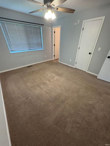 10365 Sunset Lane, Osceola, IN 46561