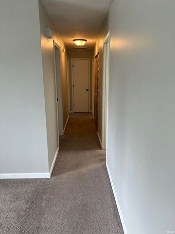 10365 Sunset Lane, Osceola, IN 46561