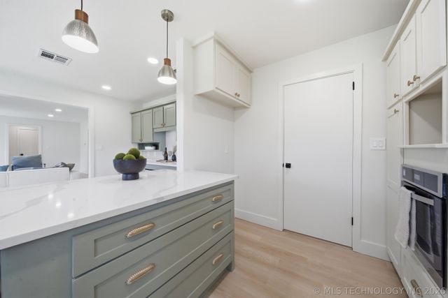 7012 S 234th East Avenue, Broken Arrow, OK 74014