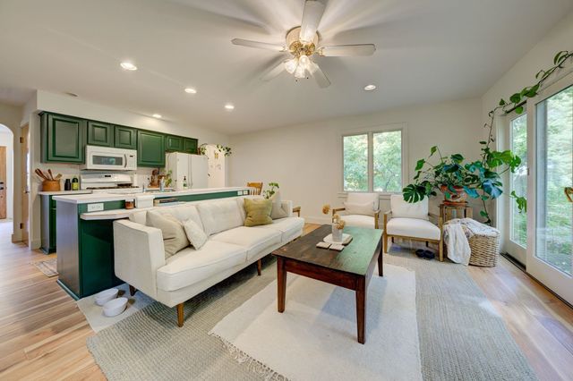 783 S Stony Point Road, Suttons Bay, MI 49682