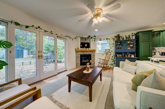 783 S Stony Point Road, Suttons Bay, MI 49682