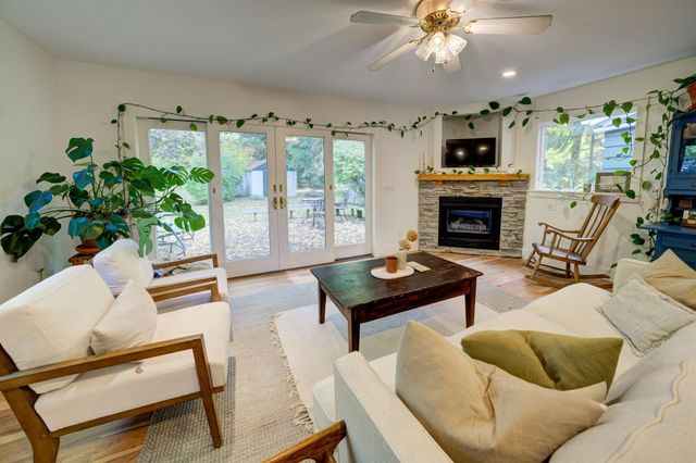 783 S Stony Point Road, Suttons Bay, MI 49682